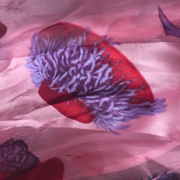 Red Hat Society scarves bundle of 5 - Picture 2 of 7